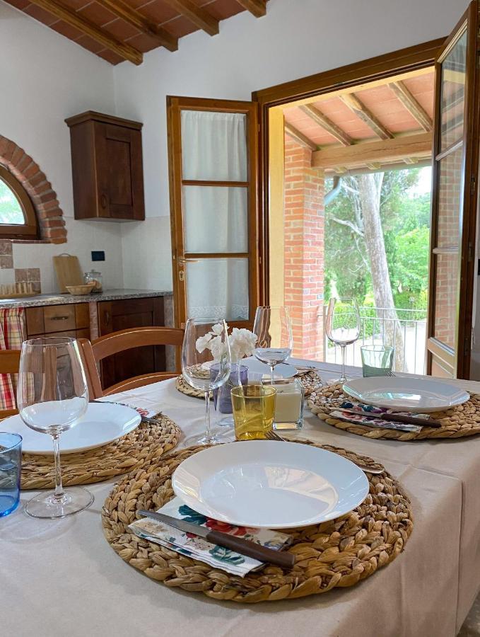La Cantina Del Podere Dei Boni Fauglia Bagian luar foto