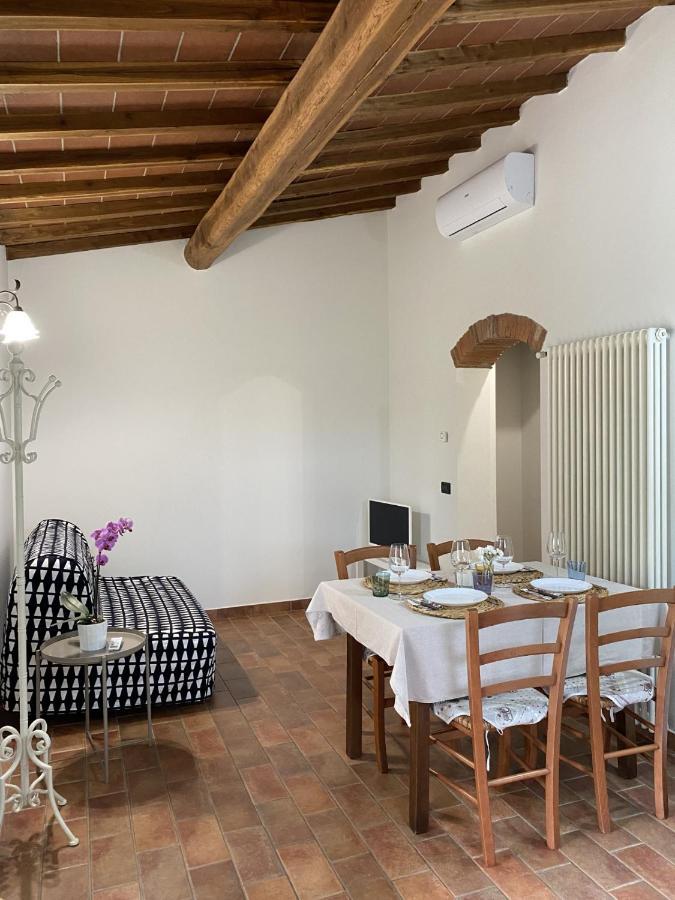 La Cantina Del Podere Dei Boni Fauglia Bagian luar foto