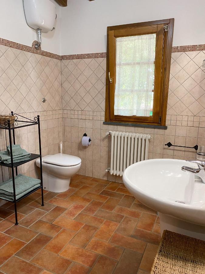 La Cantina Del Podere Dei Boni Fauglia Bagian luar foto