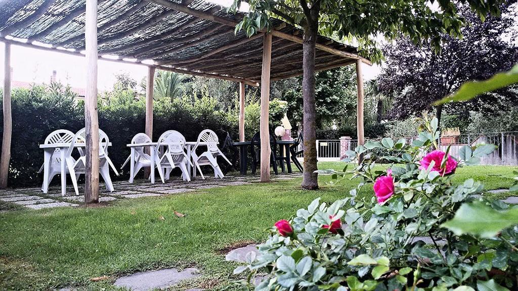 La Cantina Del Podere Dei Boni Fauglia Bagian luar foto
